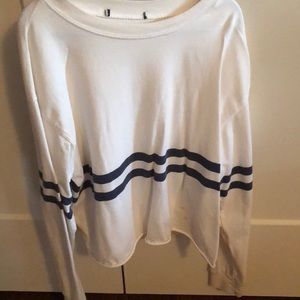 Brandy Melville long sleeved shirt